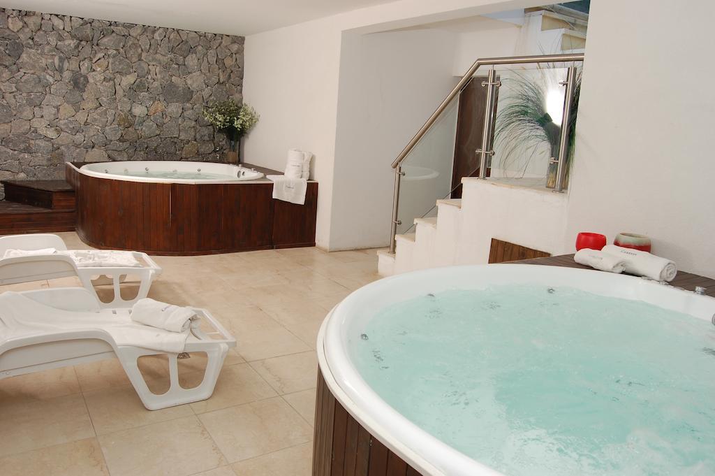 Careyes Villa De Mar & Spa มาร์ เด ลาส ปัมปาส ภายนอก รูปภาพ